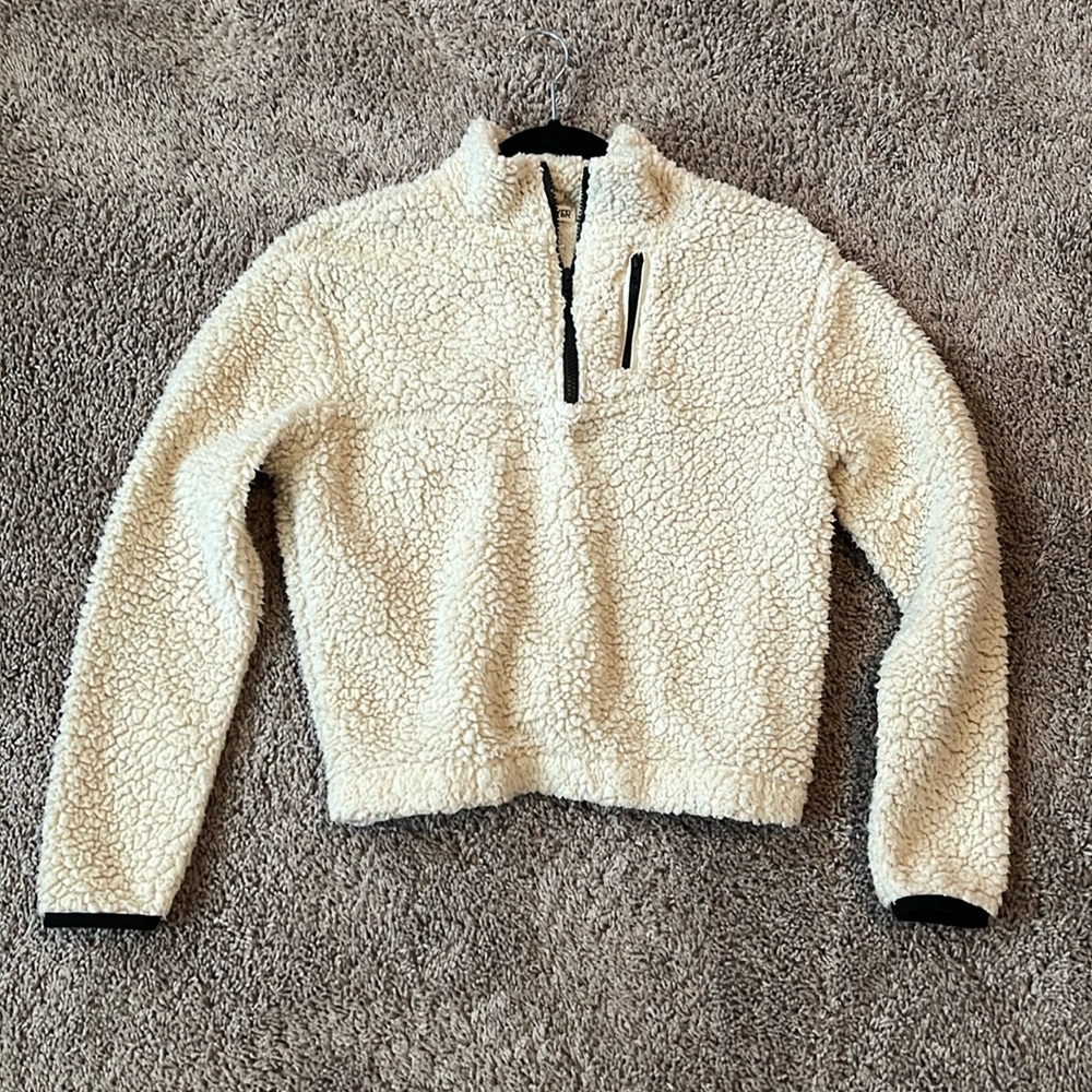 Wallflower Cropped Fleece